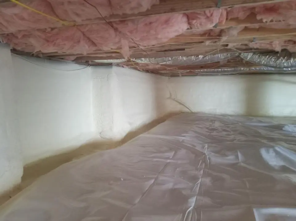 Crawl space encapsulation with closed-cell spray foam for Spray Foam Roofing in Chalco